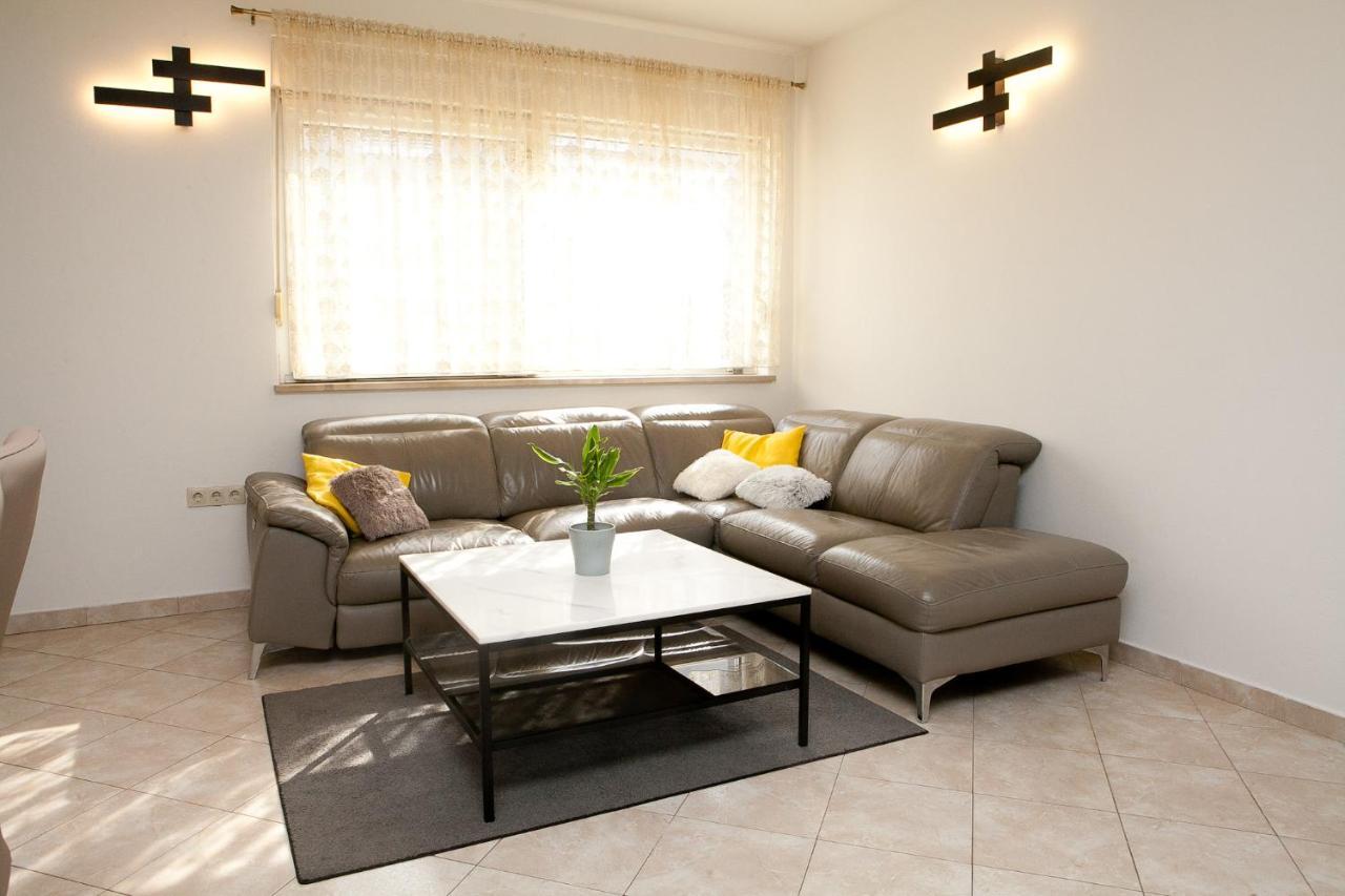 Apartment Nikoleto Zadar Bagian luar foto
