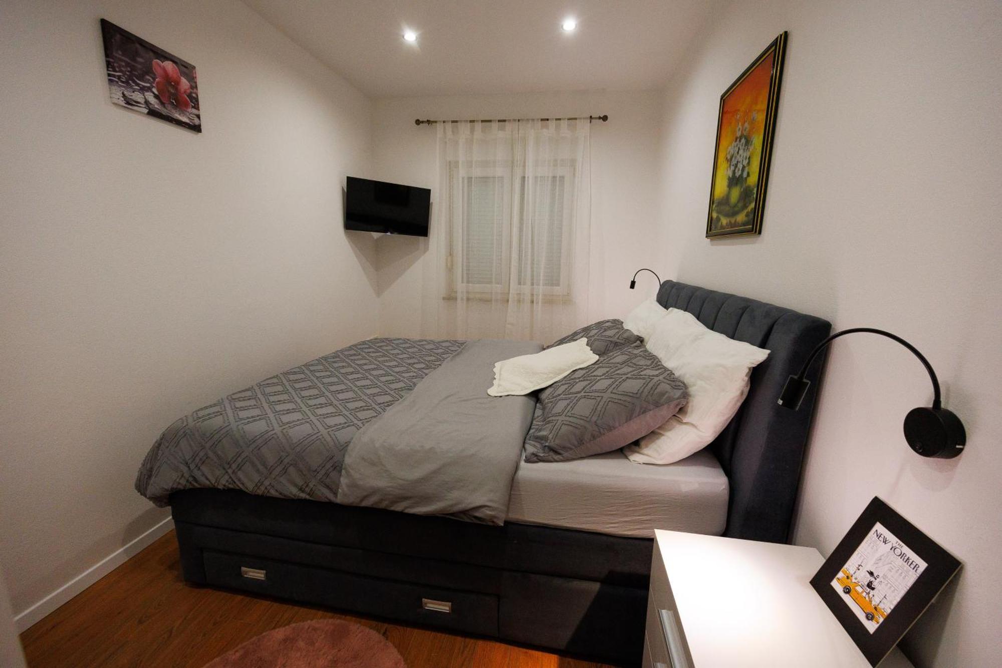 Apartment Nikoleto Zadar Bagian luar foto